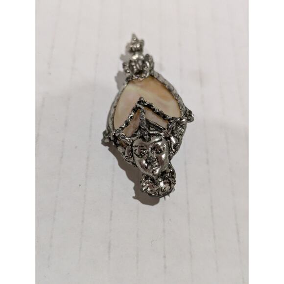 Selro Selini Silver Tone Face Mask Mother Of Pearl Unique Costume Brooch Pin - Picture 4 of 7